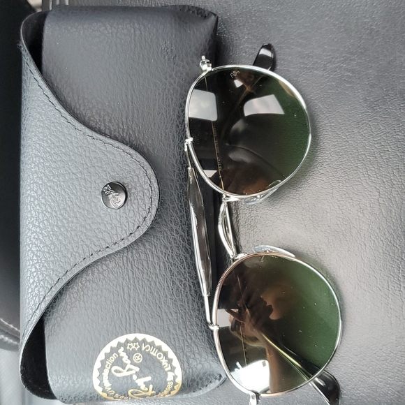 Raybans - Picture 2 of 2